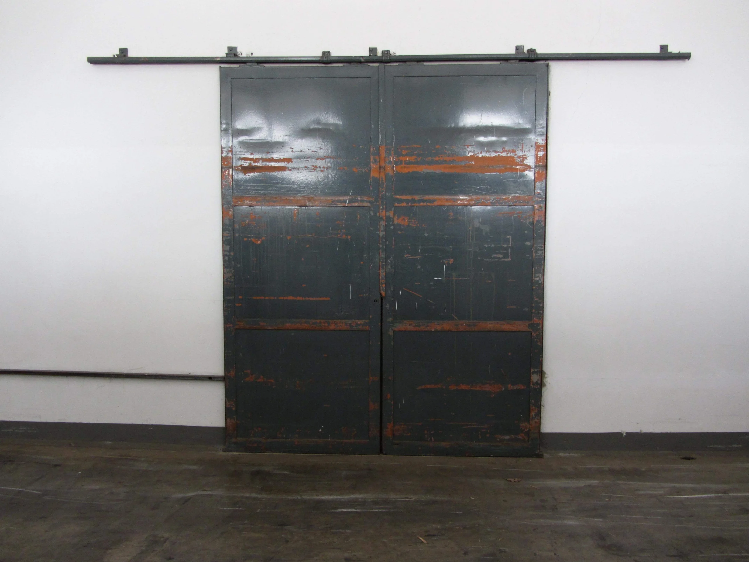 sliding door